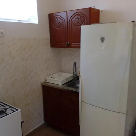 Abádi Karmazsin Ház Casa de Férias